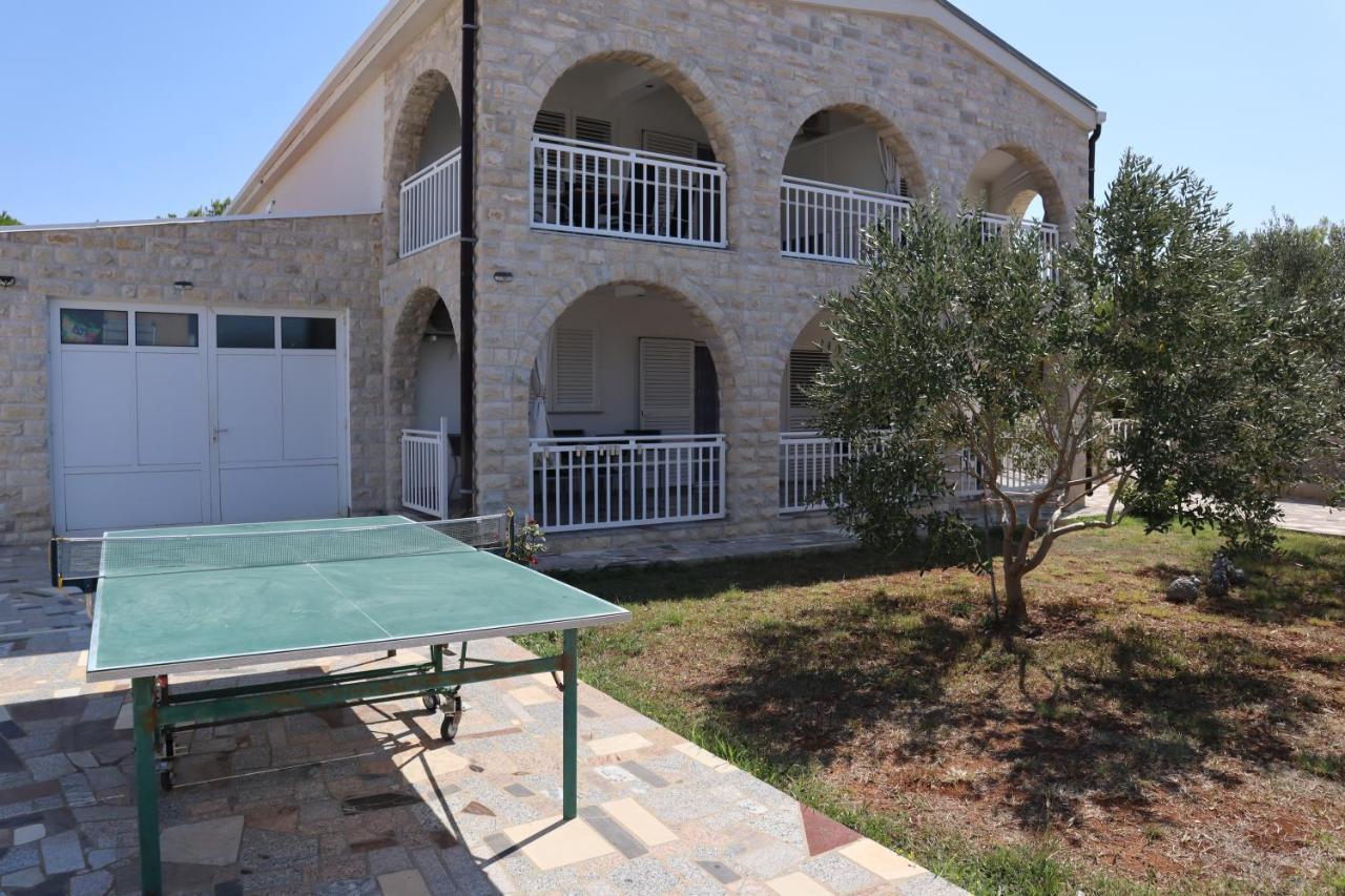 Apartmani Sanja Vir Extérieur photo