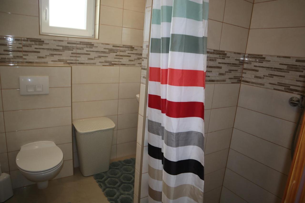 Apartmani Sanja Vir Extérieur photo